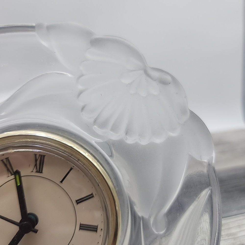 Glass Flowers Shelf Clock Quartz [120]