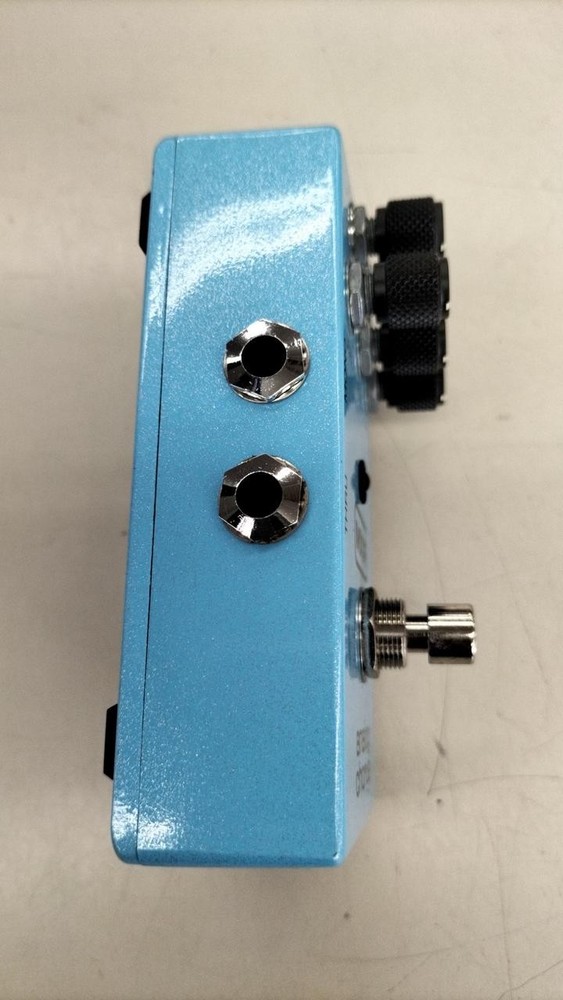 MXR Analog Chorus Guitar Effect Pedal Used
