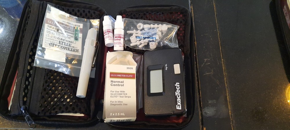 Medisense ExacTech Glucometer