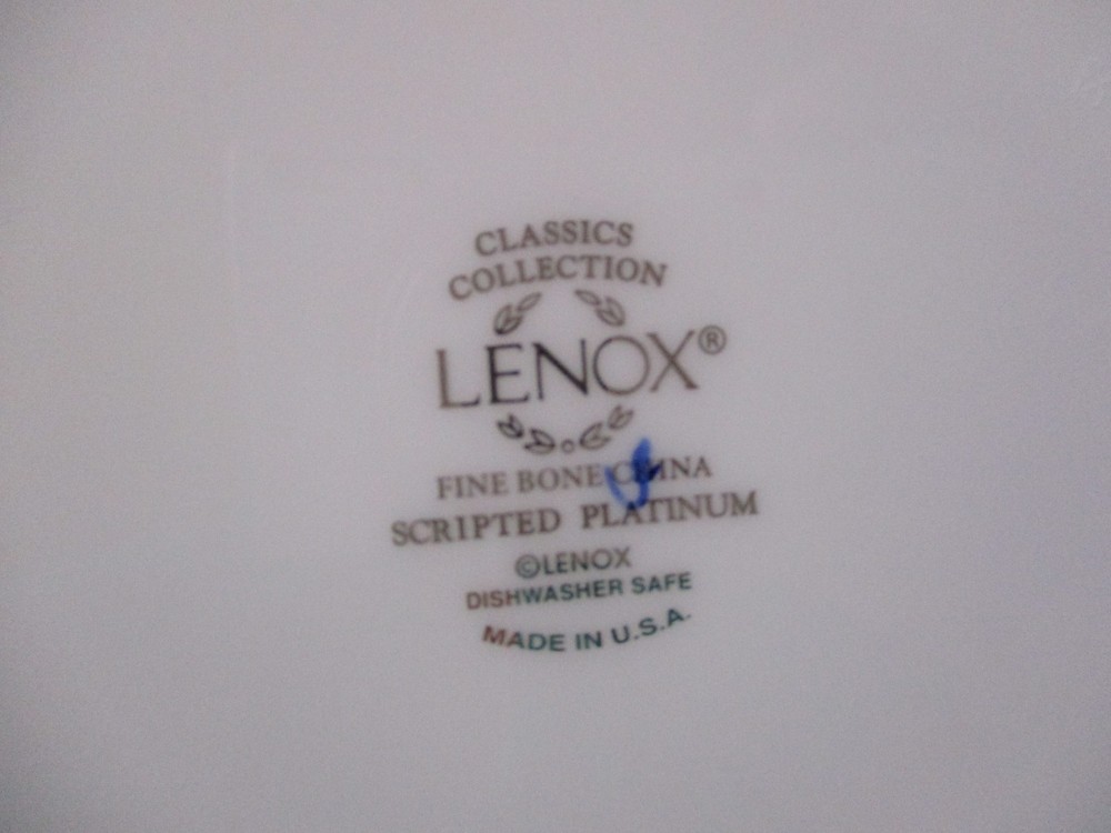 LENOX SCRIPTED PLATINUM DINNER PLATE 10 7/8" -0703D