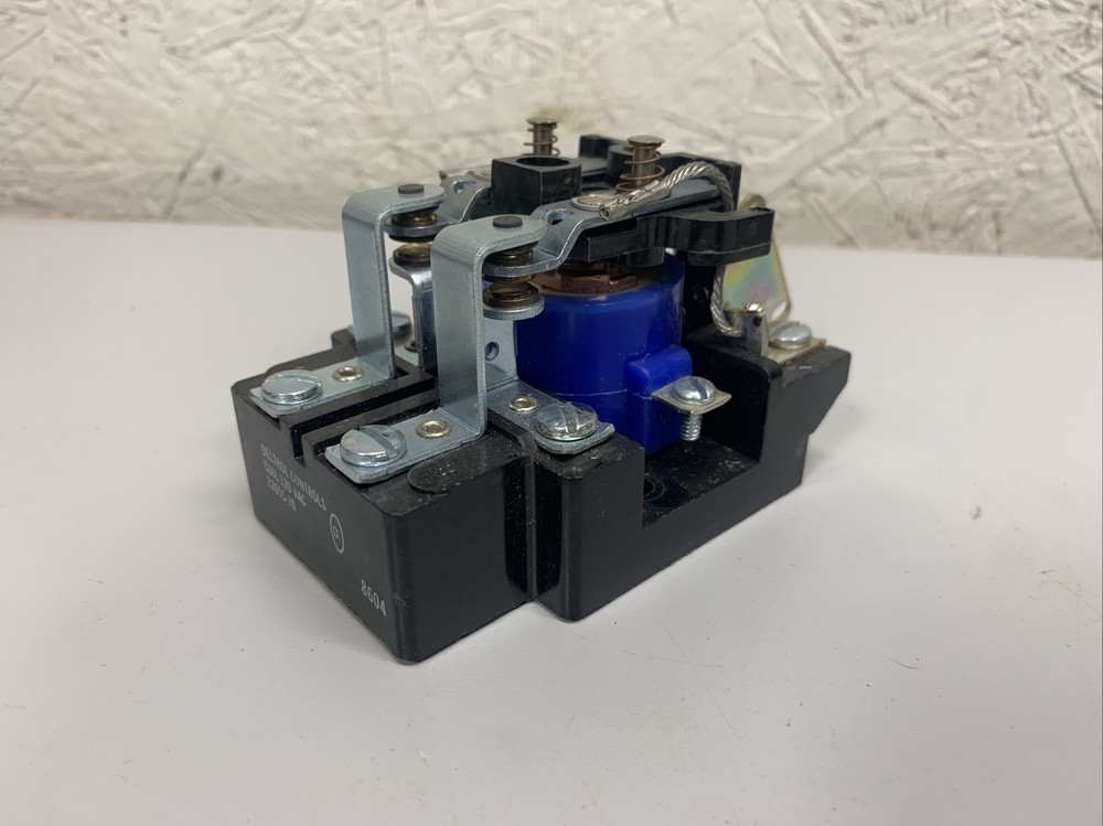 Deltrol Controls 120 Volt Contactor Relay 22655-70
