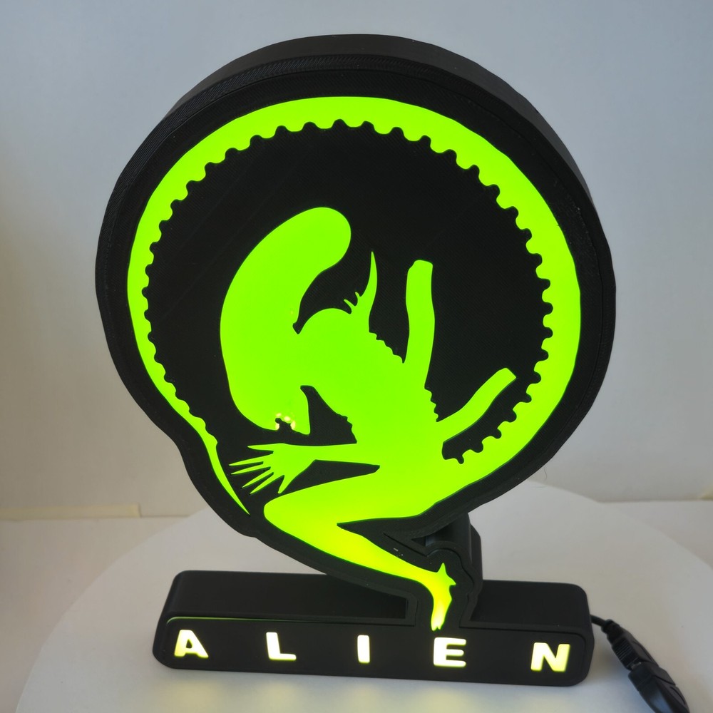 Alien 3D Lightbox Lamp Bright Green with White LD lights and Controller