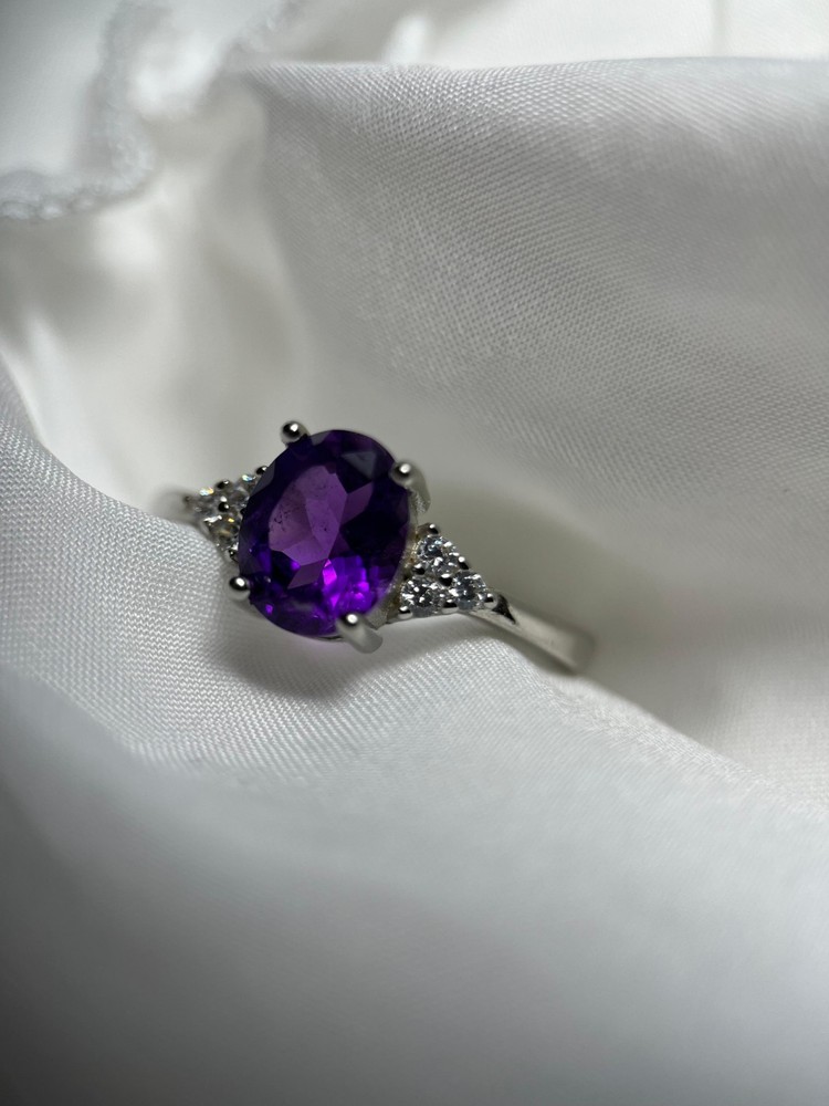 Natural AAA Amethyst Solitaire 925 Sterling Silver