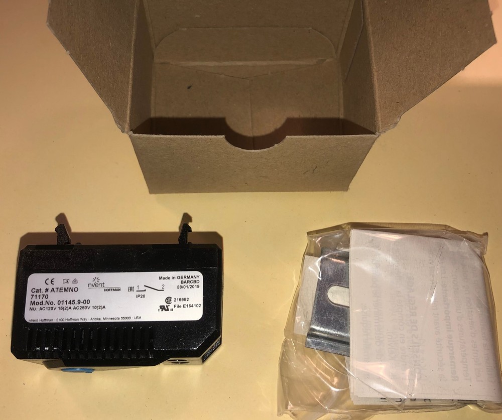 Hoffman A-TEMNO temperature control switch