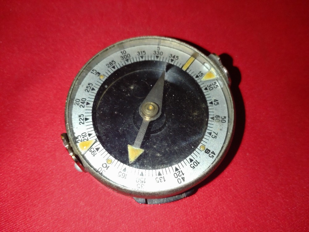 Vintage Soviet USSR Adrianov's compass