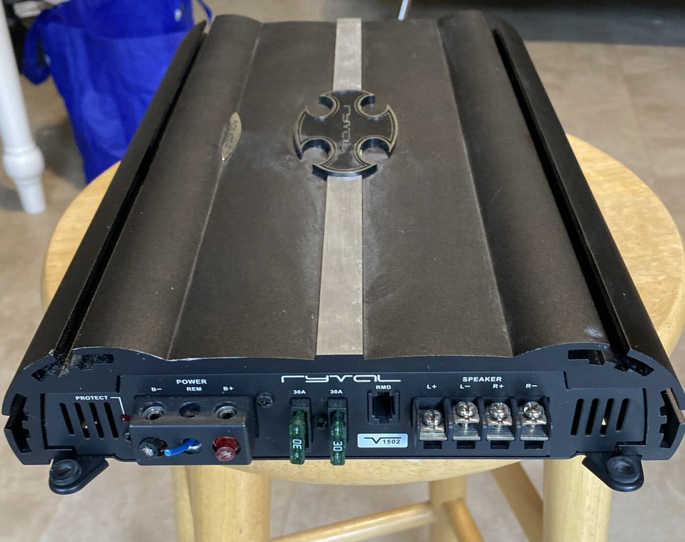 Phoenix Gold Ryal Amplifier V1502 UNTESTED