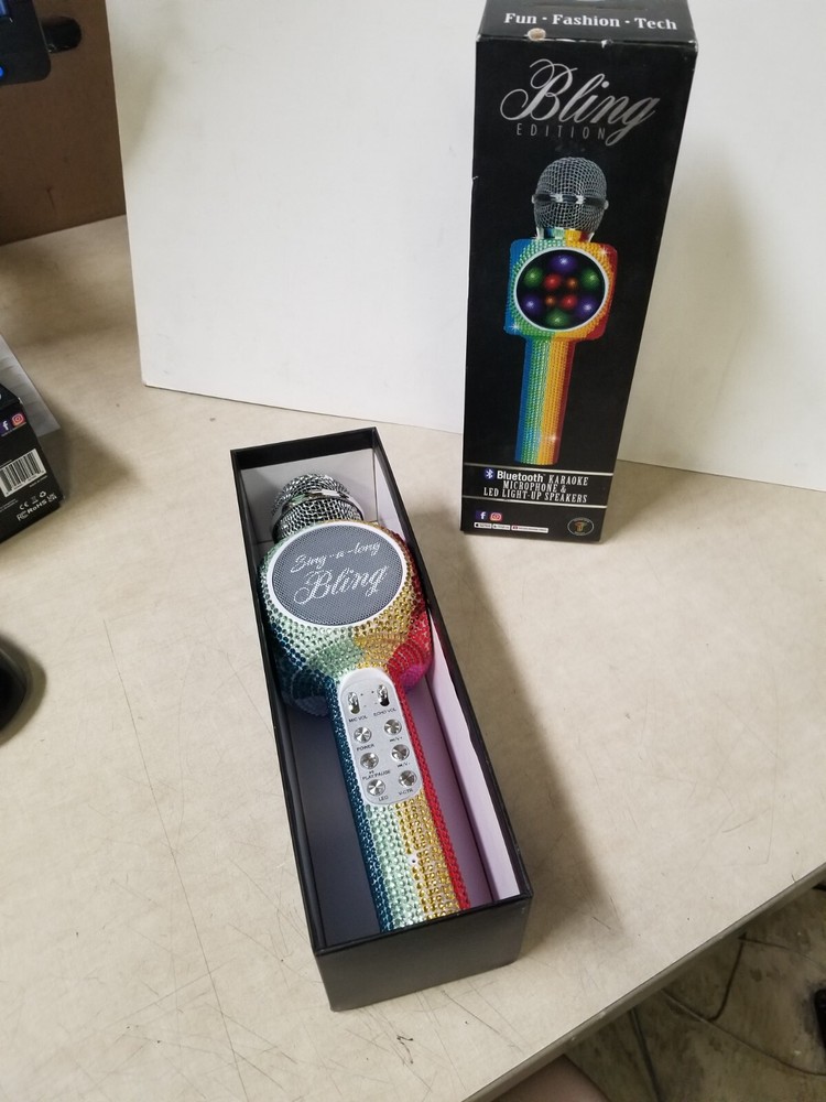 Sing-A-long Rainbow Bling Karaoke Bluetooth Microphone 10017703