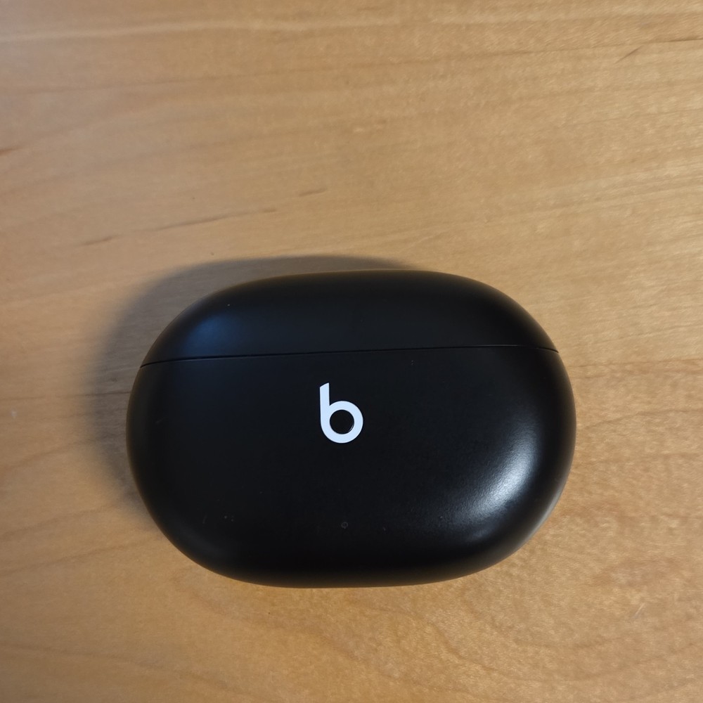 Beats by Dr. Dre Black Case for Wireless Earbuds, Compatible with Beats