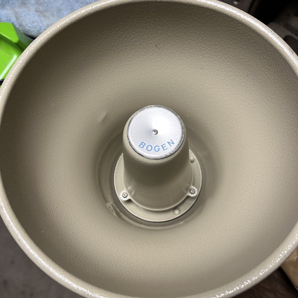 Bogen Transformer 70V, Horn Loudspeaker - Beige