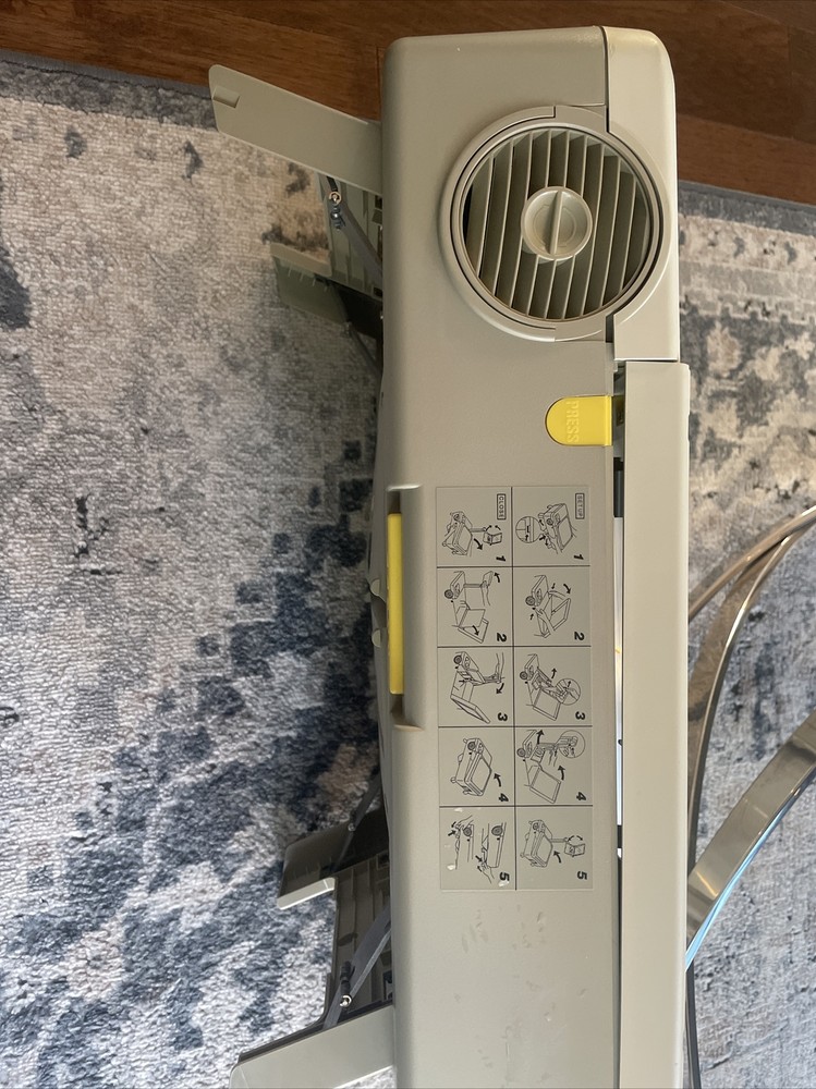 Apollo Odyssey Overhead Portable Projector Model 1100