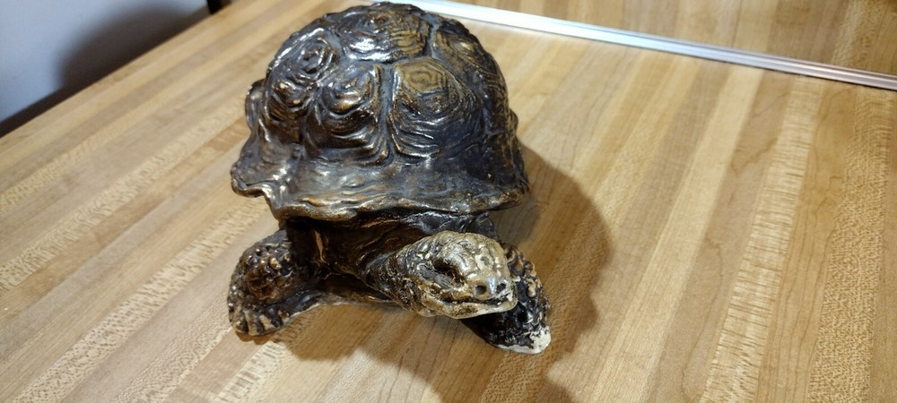 Snapping Turtle Statue Figure,gold sheen,11 1/2" long.vg!