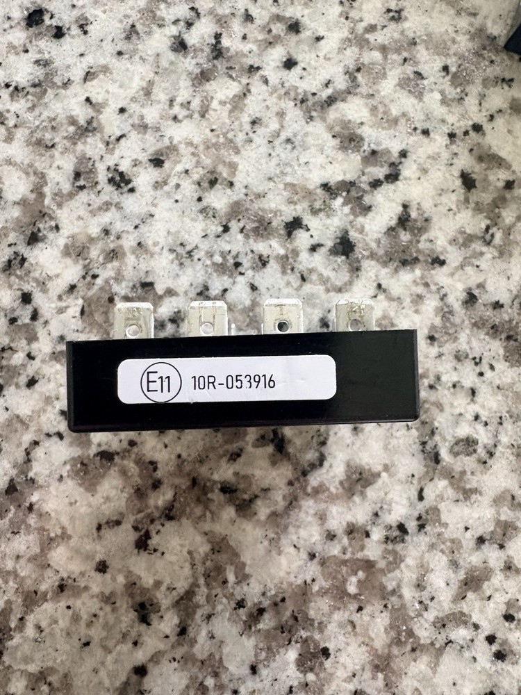 Whelen Ulf44 Universal LED Flasher Used good working condition