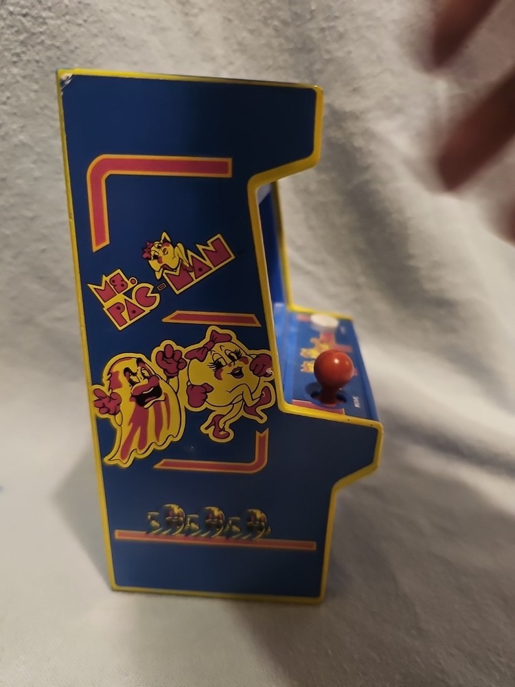 Arcade Classics Ms.Pac-Man Hand Held #09615 Retro Mini Arcade Game 2018