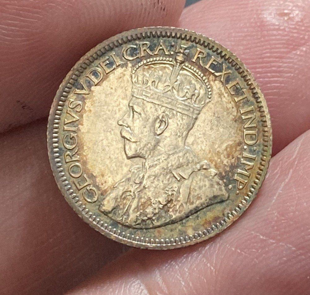 CANADA KM23a 10 Cent 1936 UNC Toned