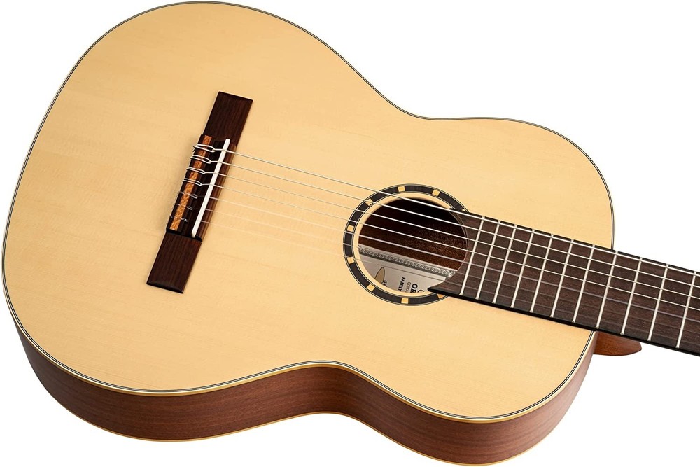 Ortega R133-7 - Pro 7-String Solid Top Nylon Classical Guitar w/ Bag