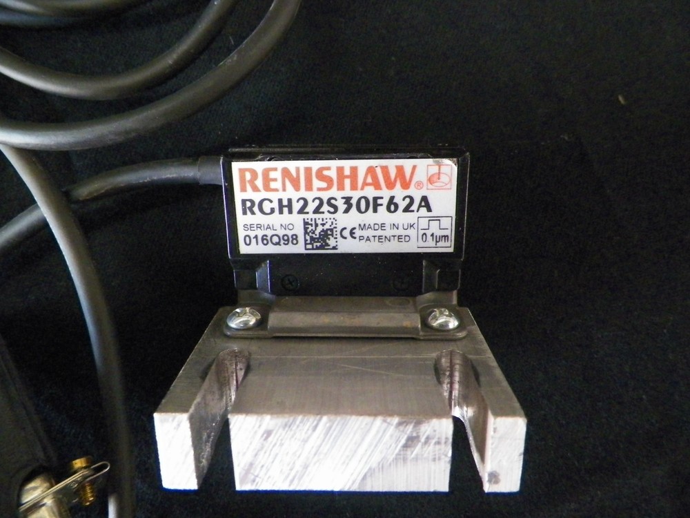 RENISHAW RGH22S30F62A CMM GLASS SCHALE READER, ENCODER WITH MOUNTING BRACHET