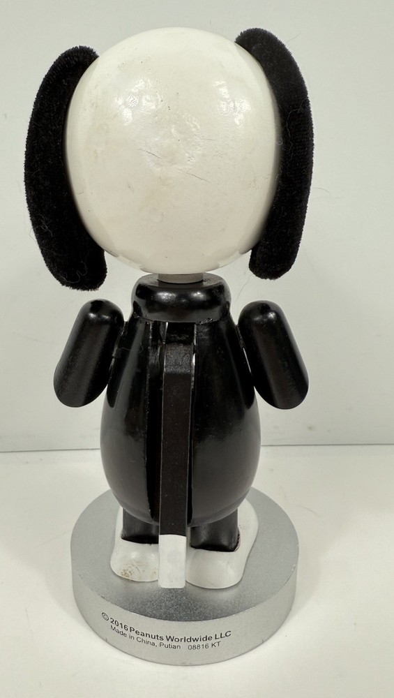 Snoopy Skeleton Halloween Peanuts Nutcracker 2016 8"