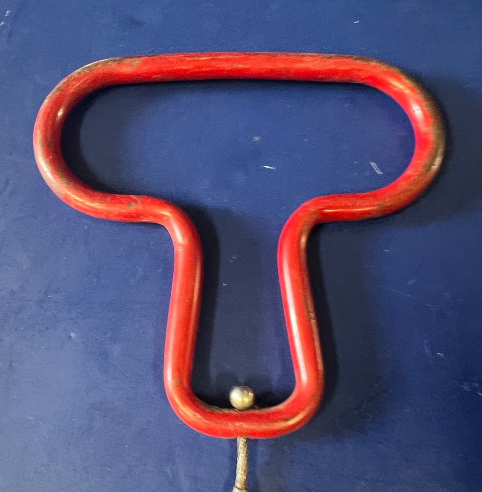 USAAF/USN CHEST TYPE PARACHUTE RIP CORD RING-RED GROUP