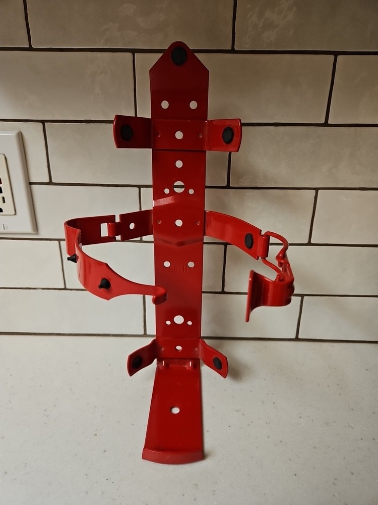 fire extinguisher bracket
