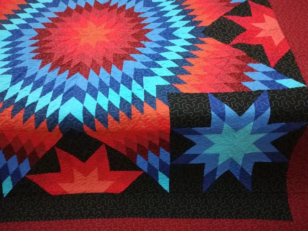 King Size Machine Pieced And quilted Patchwork Quilt #162B