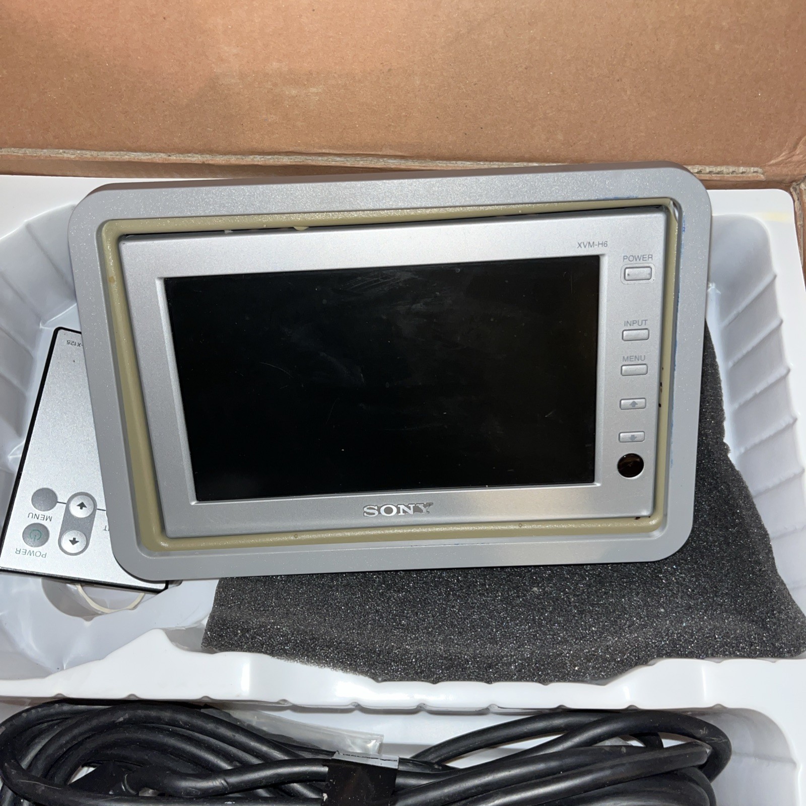 2 X Vintage Sony XVM-H6 Headrest Monitor 5.8” Wide Screen 2 X Remote Controls