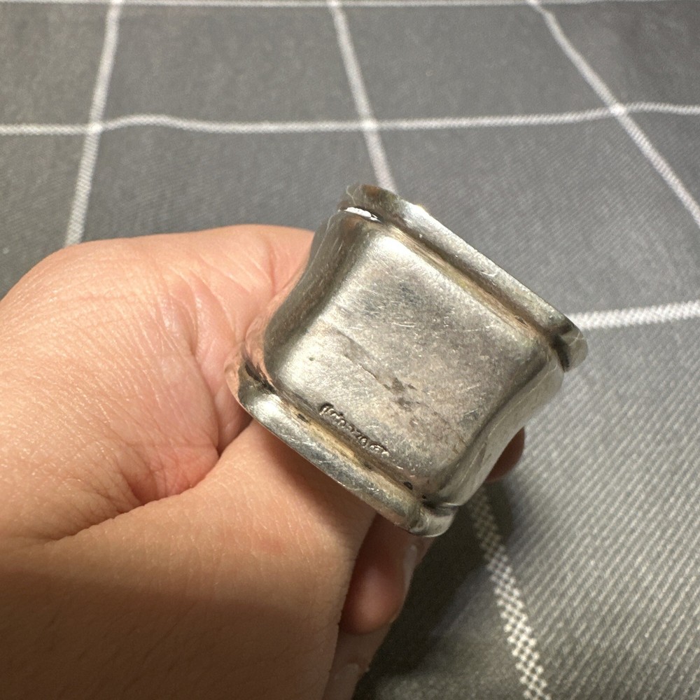 Antique Heavy 830 Silver Heavy Napkin Ring