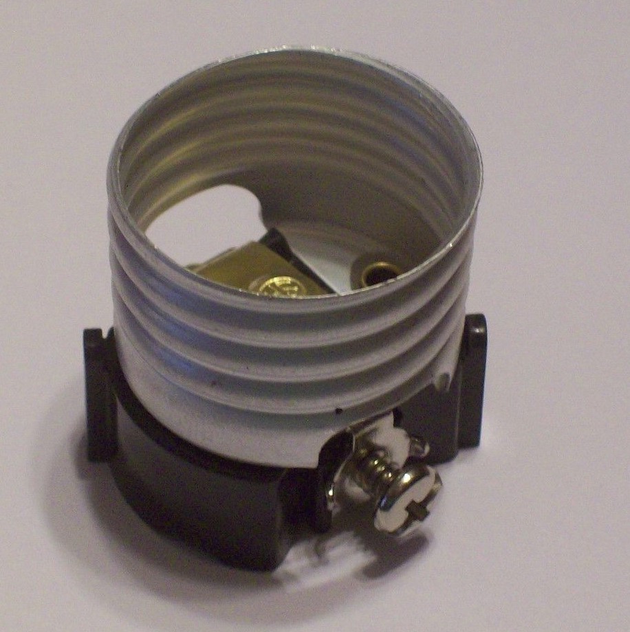 SHORT KEYLESS LAMP SOCKET INTERIOR LAMP PART NEW 30682J