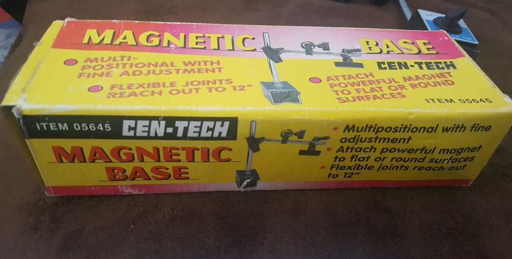 Cen-Tech Multi-Position Magnetic Base w/ fine adjustment 45lb pull 12 inch reach