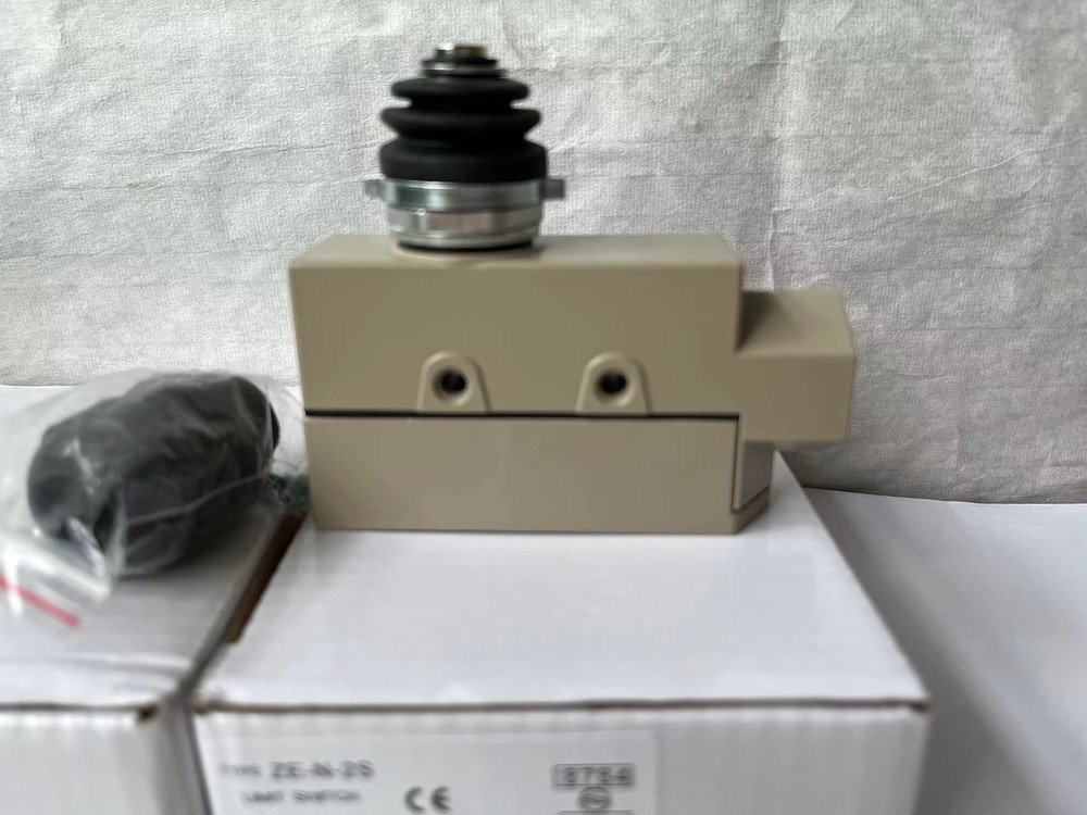 1 pc Limit Switch Replacement for Omron ZE-N-2S ZEN2S