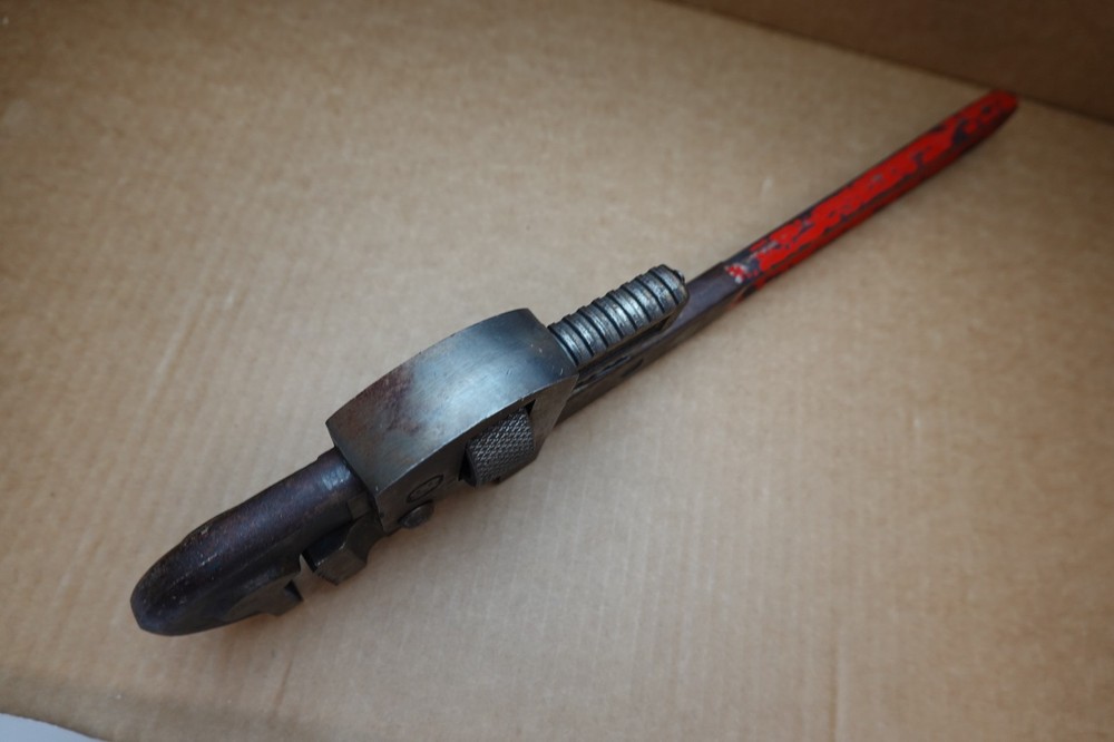 DUNLAP 18" PIPE WRENCH . MADE IN GERMANY