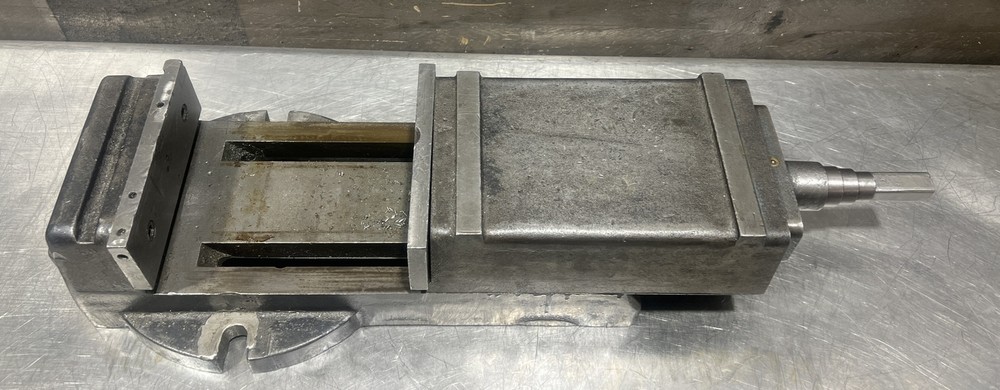 Vintage MILLING MACHINE VISE Used Surplus