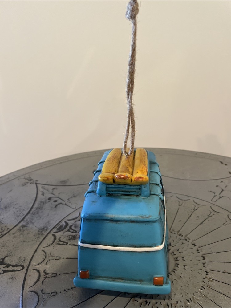 Vacation Time Bus Birdhouse