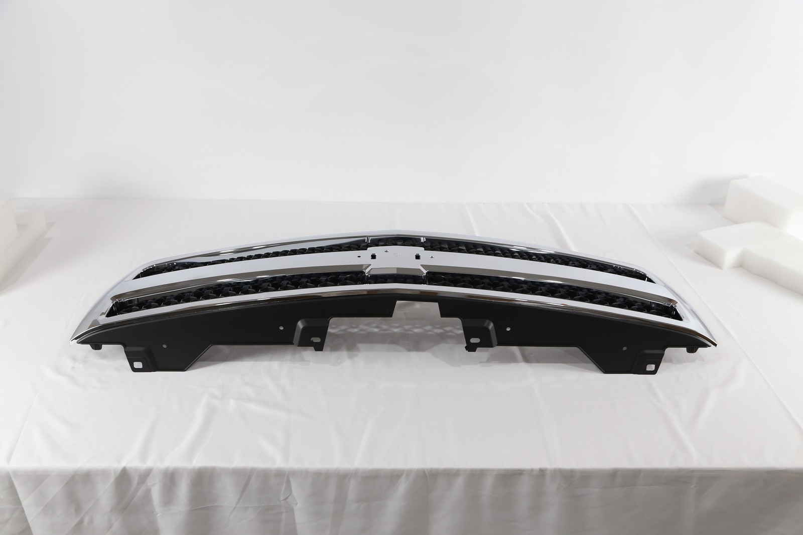 For Chevrolet Silverado 1500 2007-2013 Front Bumper Grille Chrome w/Black Insert