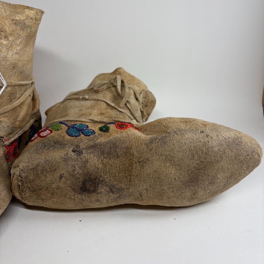 1920s Cree Native American Moccasins High-Top Beaded Pucker Toe Soft-Soled