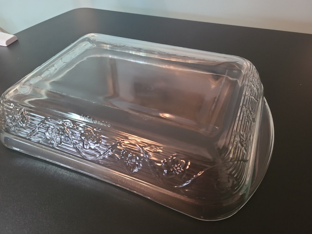 Anchor Hocking Baking Dish 9"×12" Floral Etched Outlined Small Flower Pattern