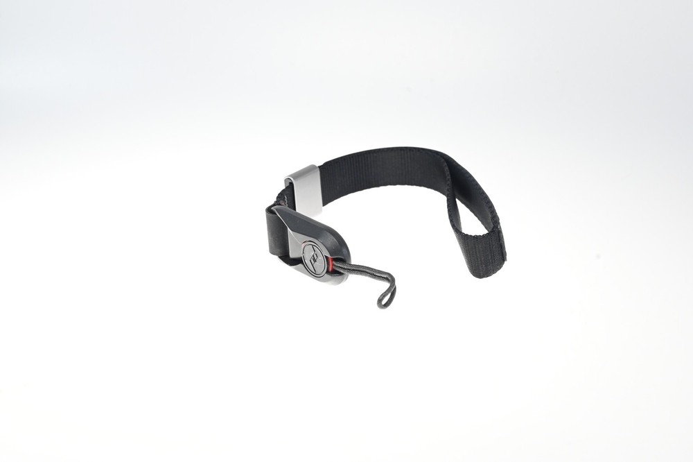 Peak Design Wrist Cuff Strap Black Red #G319