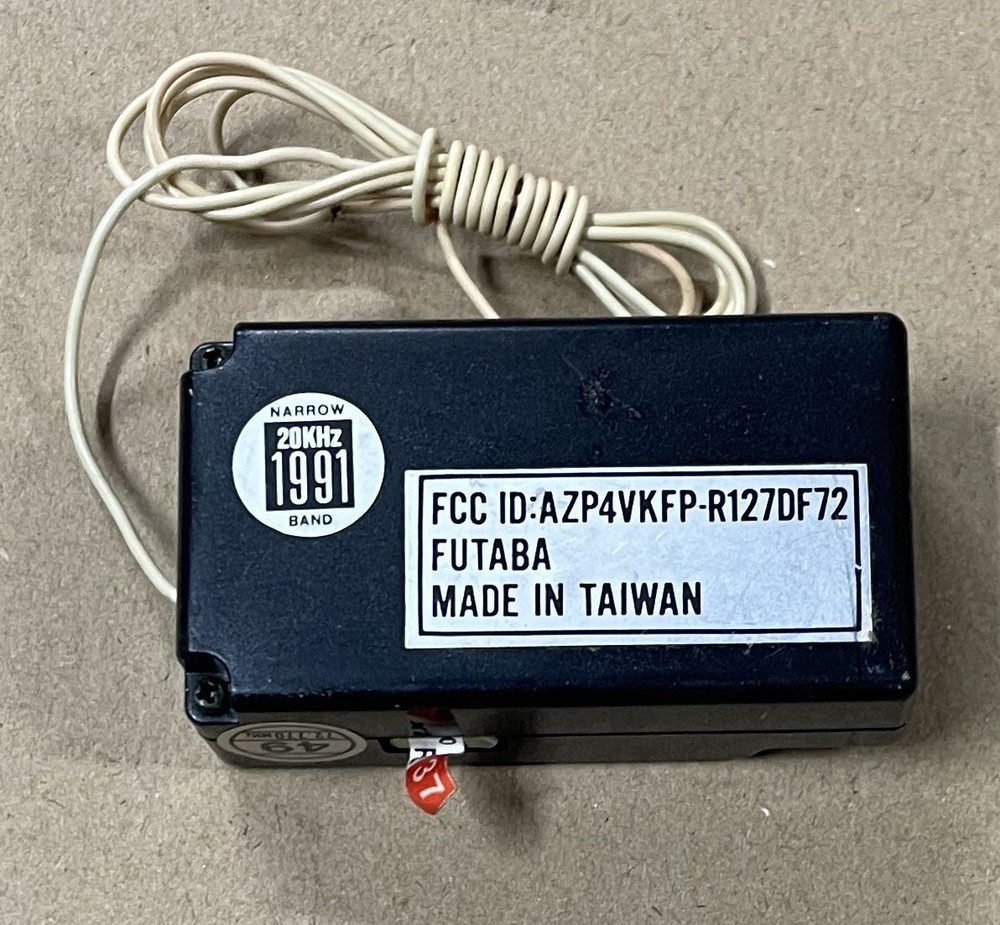 FUTABA FP-R127DF 7CH 72MHz CH37 reciever