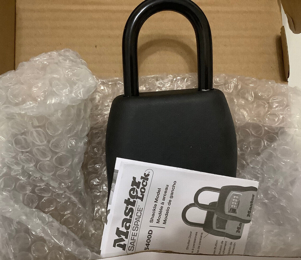 New Master Lock 5400EC 5 Key Capacity Portable Lock Box