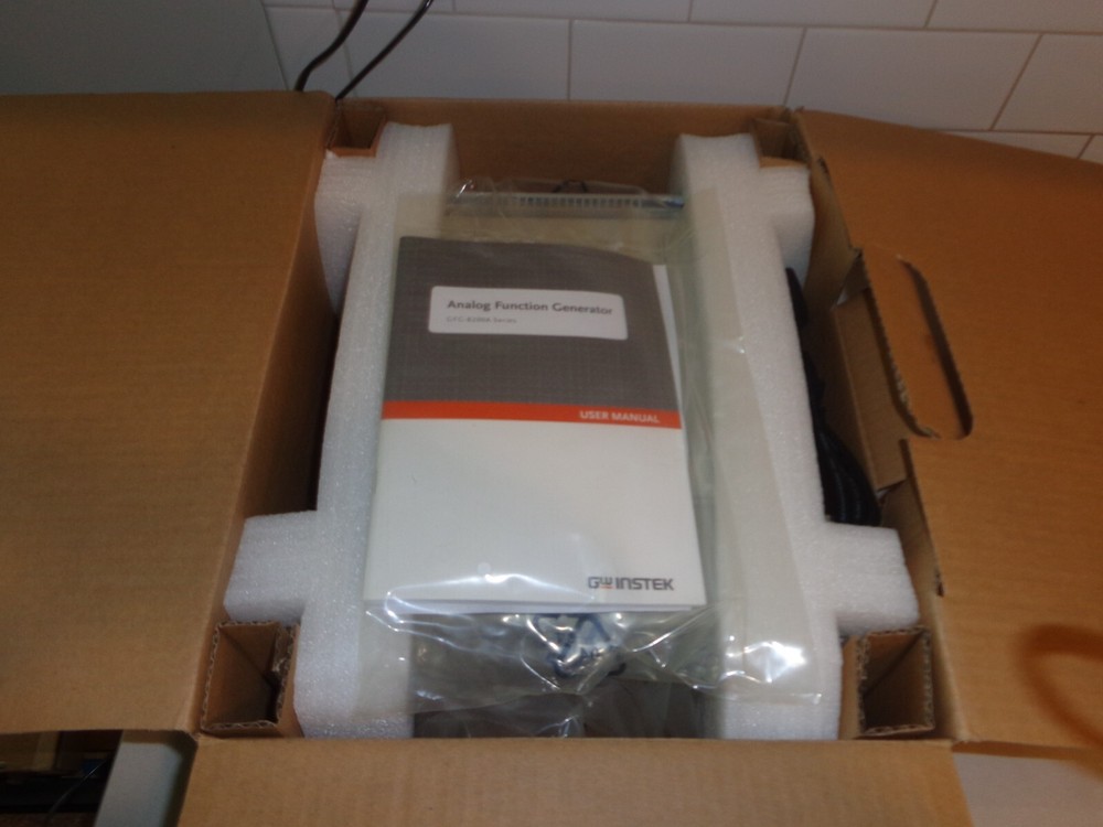 GW INSTEK MODEL GFG-8215A FUNCTION GENERATOR