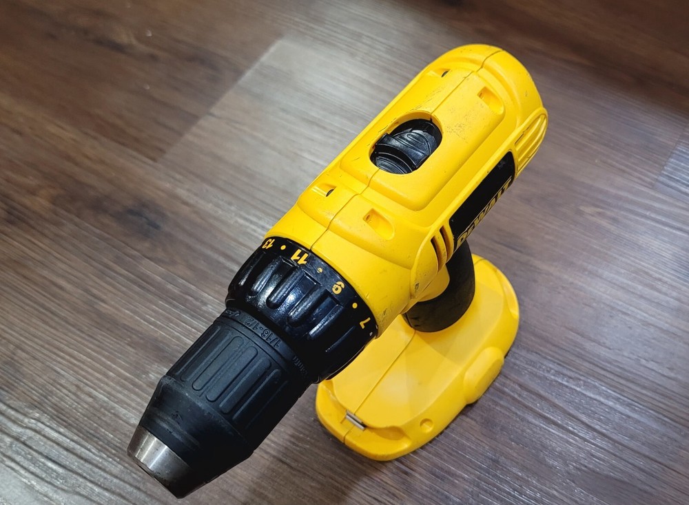 Dewalt DC759 Cordless 1/2" 18v Drill Driver (TOOL ONLY)