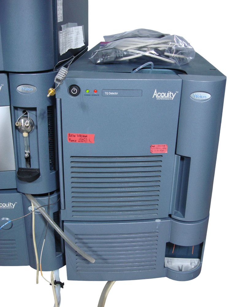 Waters Acquity UPLC System PDA TQ Detector Sample Manager Binary Solvent