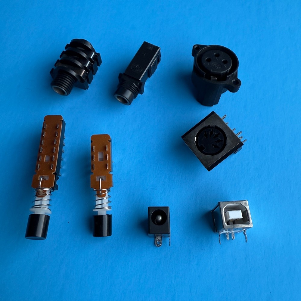 [FRS] M-AUDIO OZONE MIDI Keyboard Socket Switch MIDI XLR AC Input [Select Part]