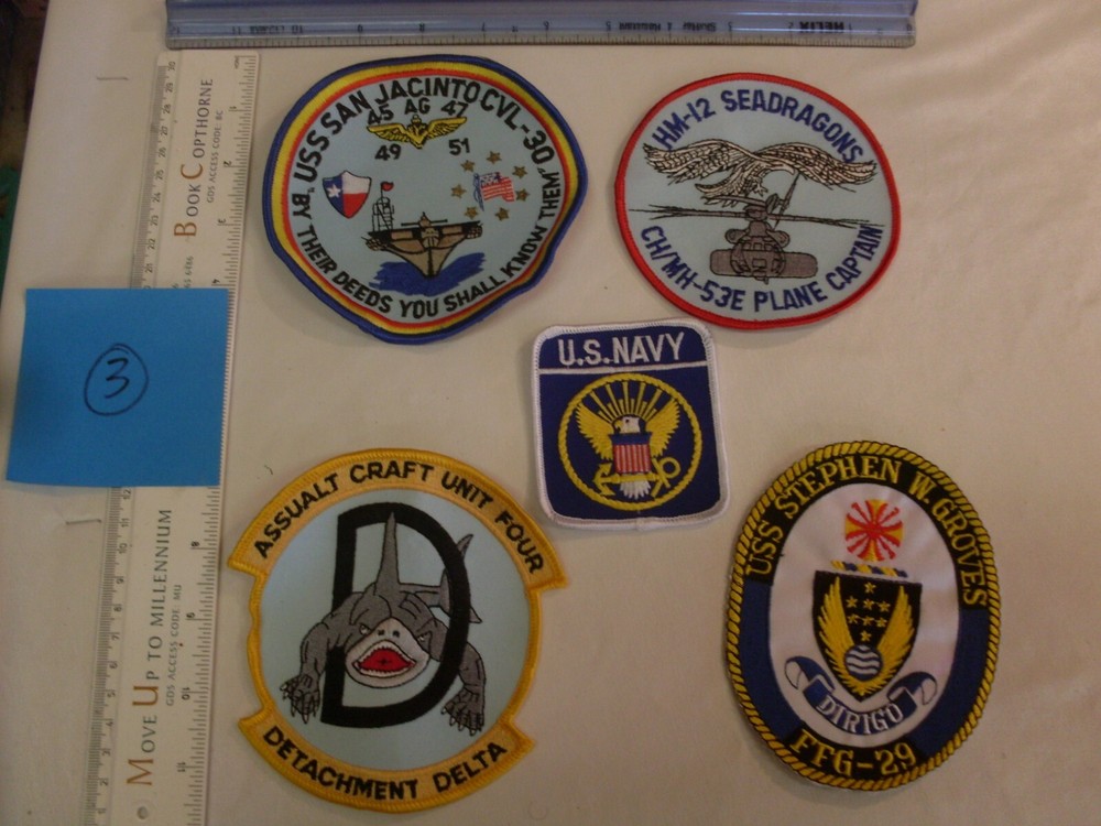 Navy USA 4 medium one small patch collection patches embroidered for display