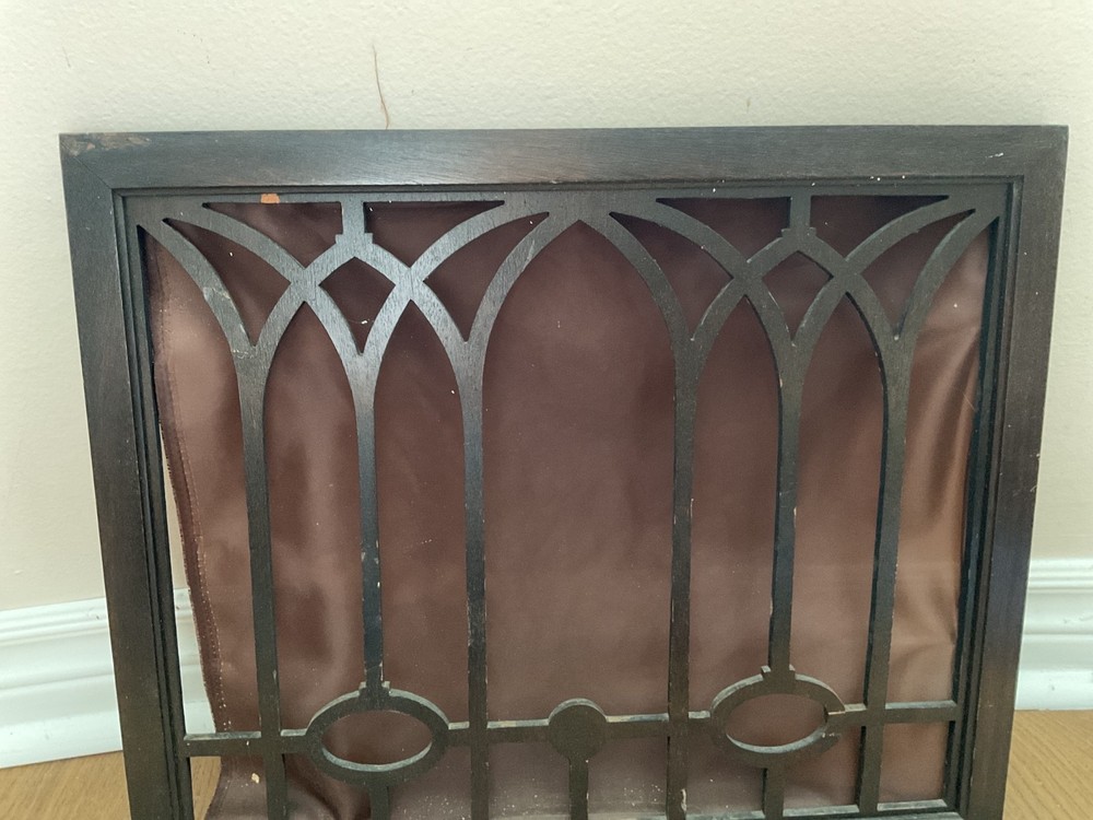 Edison diamond disc phonograph grill
