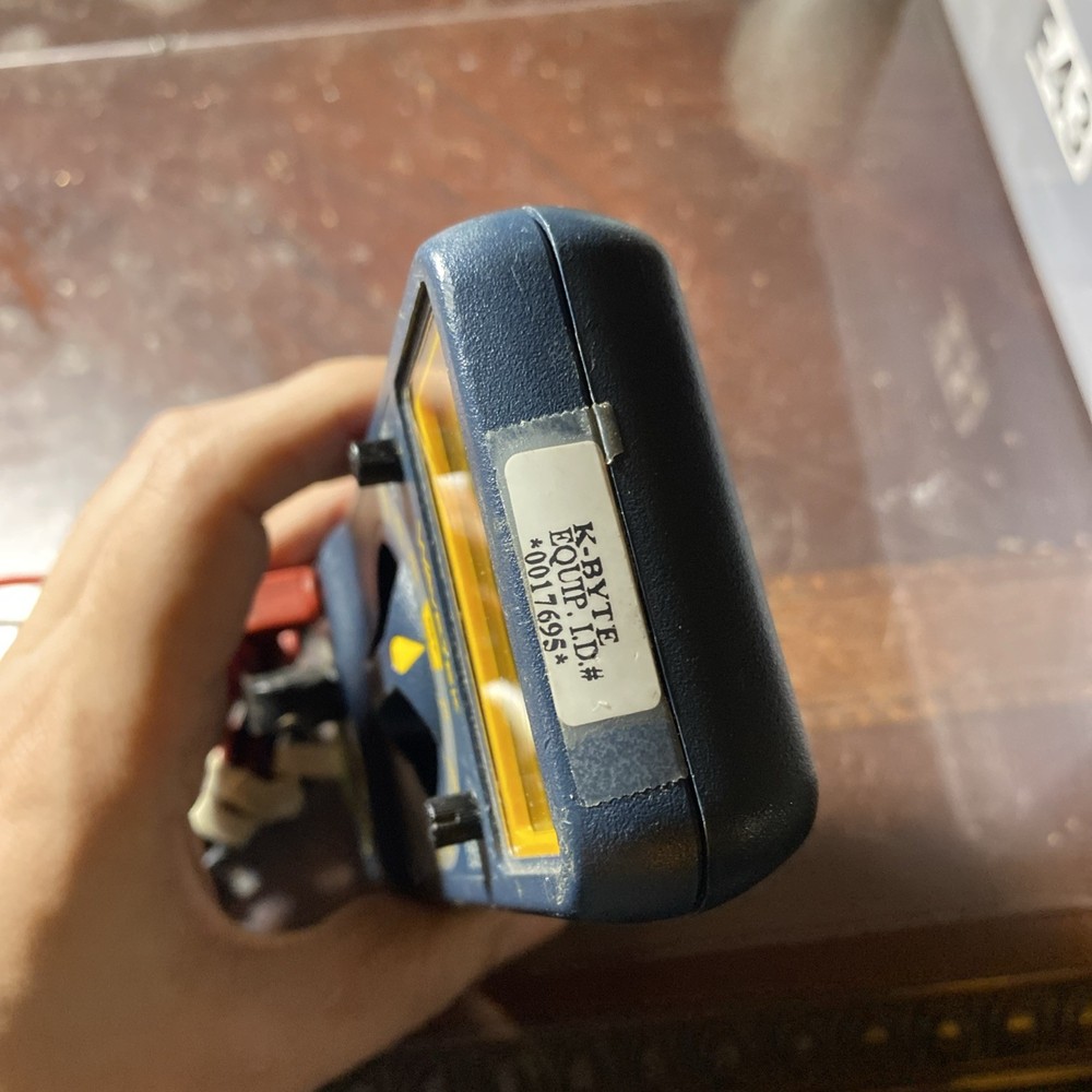 WAVETEK CR50 Full Range Capacitance & Resistance Meter