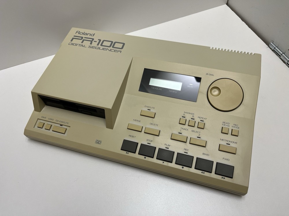 Roland PR-100 Digital Sequencer For Recording MIDI - Working Quickdisk Drive!