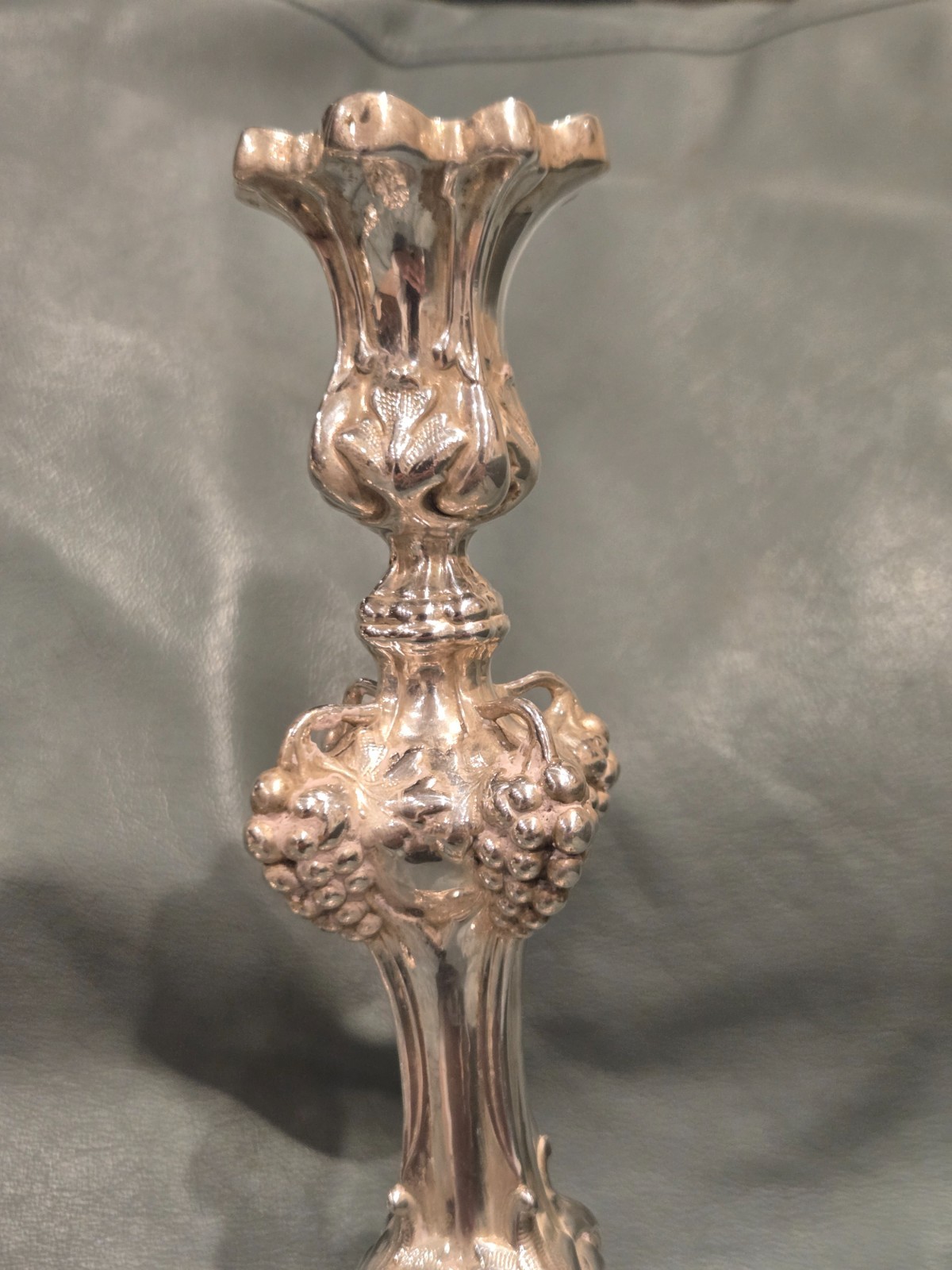 2 x Silver Candelabras, Candle holders, 947 grams .999 pure, no fillers in base.