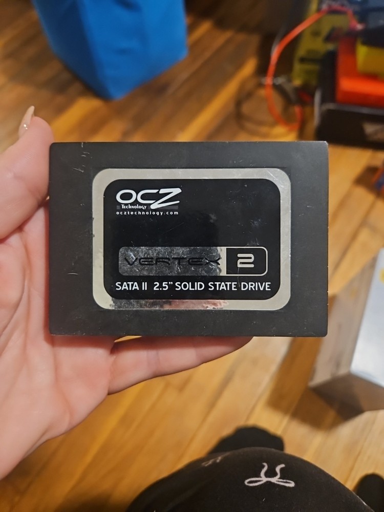 SATA 2.5 Inch Solid State Drive 60gb