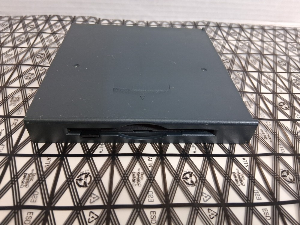 Fujitsu Internal Floppy Disk Drive FPCFDD01