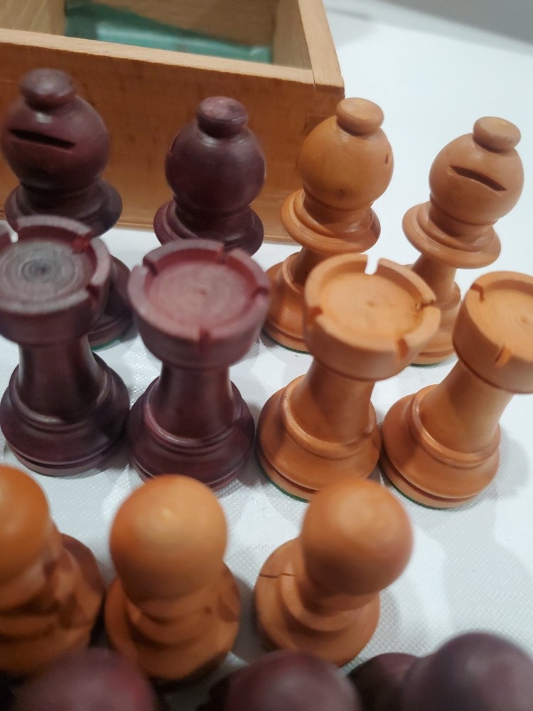 Vtg Chessmen Boxwood , Handcrafted . Unknown Maker.